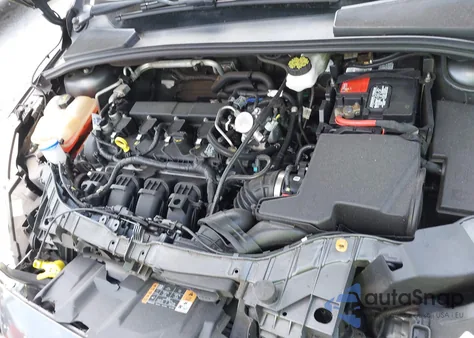 2018 Ford Focus Titanium from USA, damaged, VIN 1FADP3J22JL314642